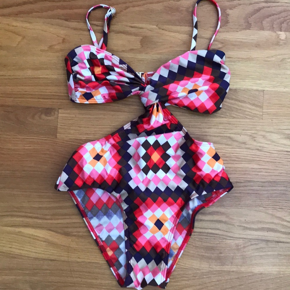 Zimmerman Geometric One-piece in Multi